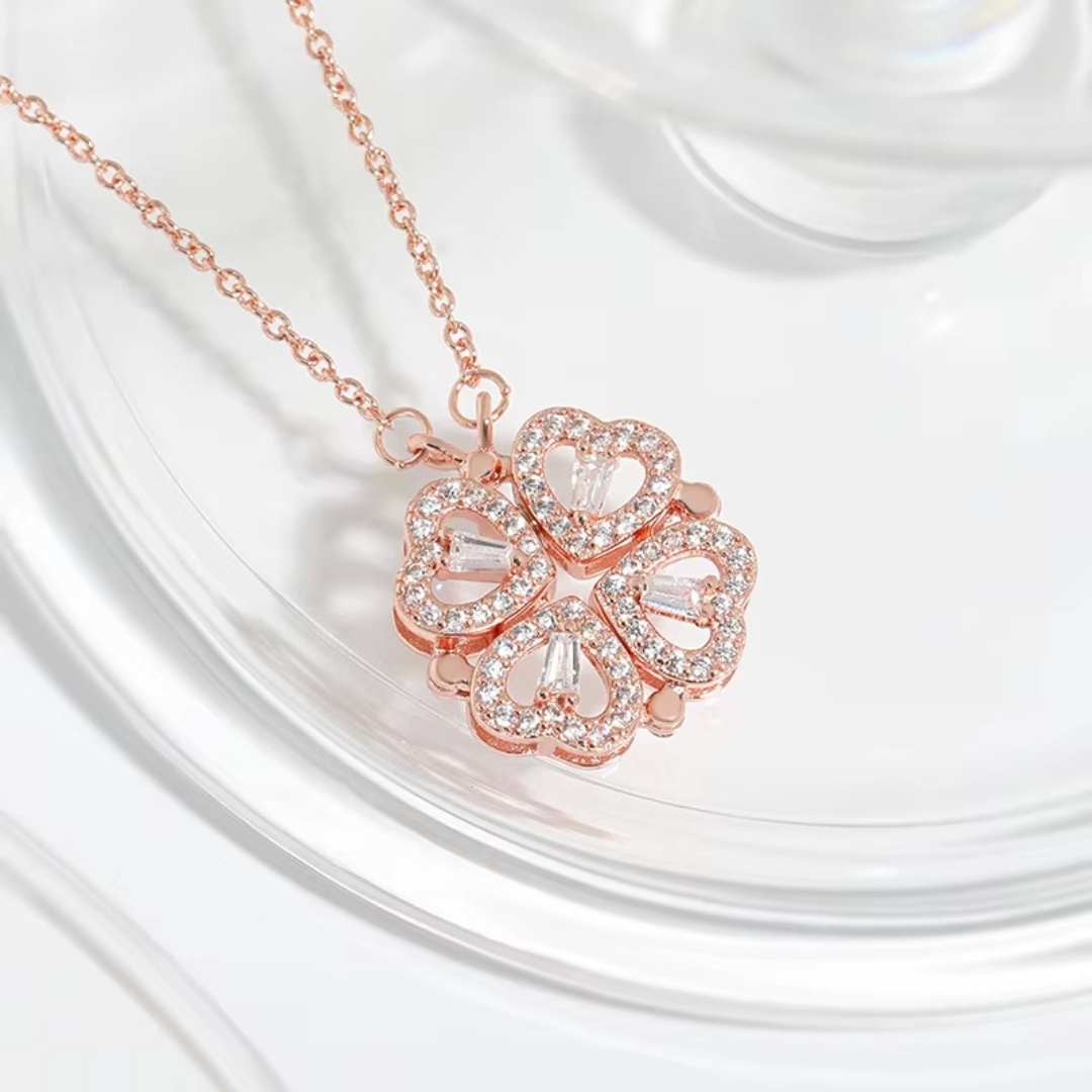 Retro Magnetic Folding Heart Shaped Four Leaf Clover Pendant Necklace Women Love Clavicle Chain Gifts Openable Choker Jewelry